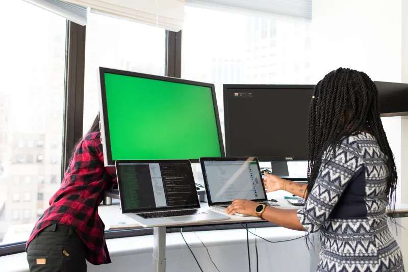 Drowning in New Messages: How Your Team's Smartest Ideas Keep Getting Swept Away